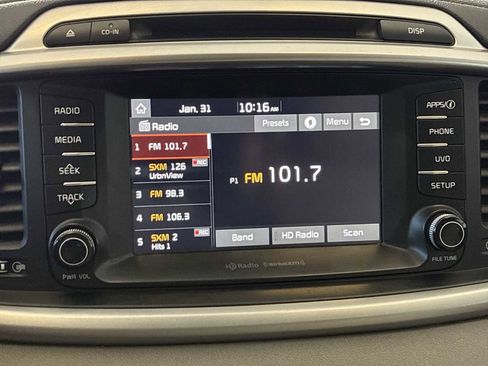 Used 2018 Kia Sorento LX image 12