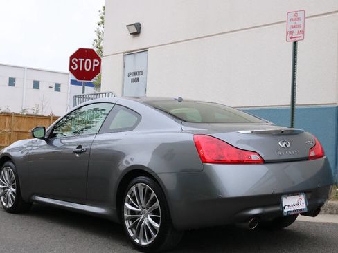Used 2013 INFINITI G37 x Coupe w/ Premium Pkg image 6
