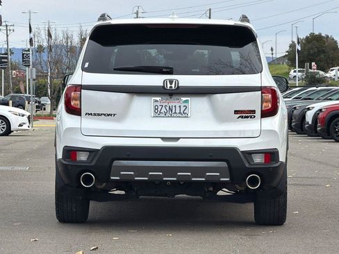 Used 2022 Honda Passport TrailSport image 5