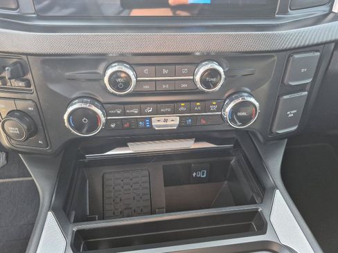 Certified 2023 Ford F350 Platinum AWD/4WD image 6