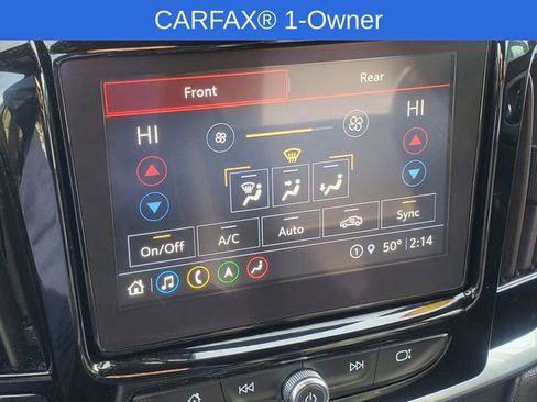 Certified 2023 Chevrolet Traverse LT w/ LT Premium Package image 23