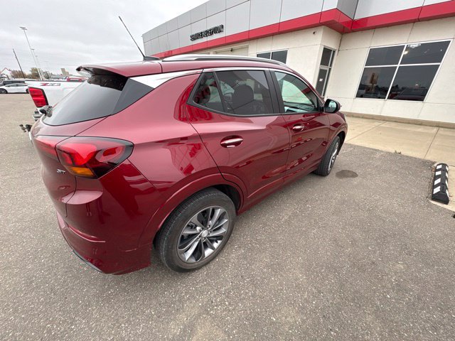 Used 2023 Buick Encore GX Select w/ Sport Touring Package AWD/4WD image 3