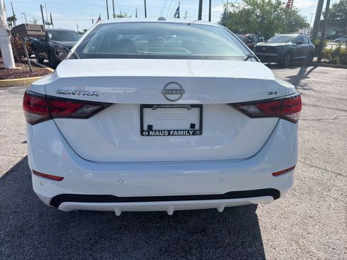 Used 2024 Nissan Sentra SV FWD image 5