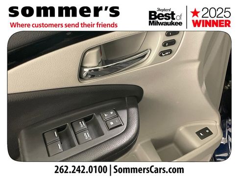Used 2016 Honda Pilot Touring image 11