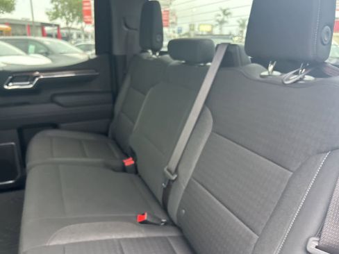 Used 2023 Chevrolet Silverado 1500 RST image 30