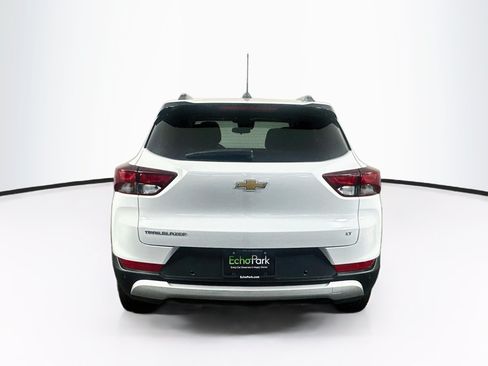 Used 2025 Chevrolet TrailBlazer LT w/ Driver Confidence Package FWD image 7