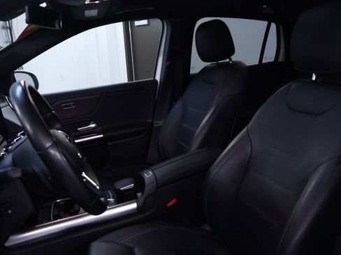 Used 2022 Mercedes-Benz GLA 250 4MATIC w/ AMG Line image 15