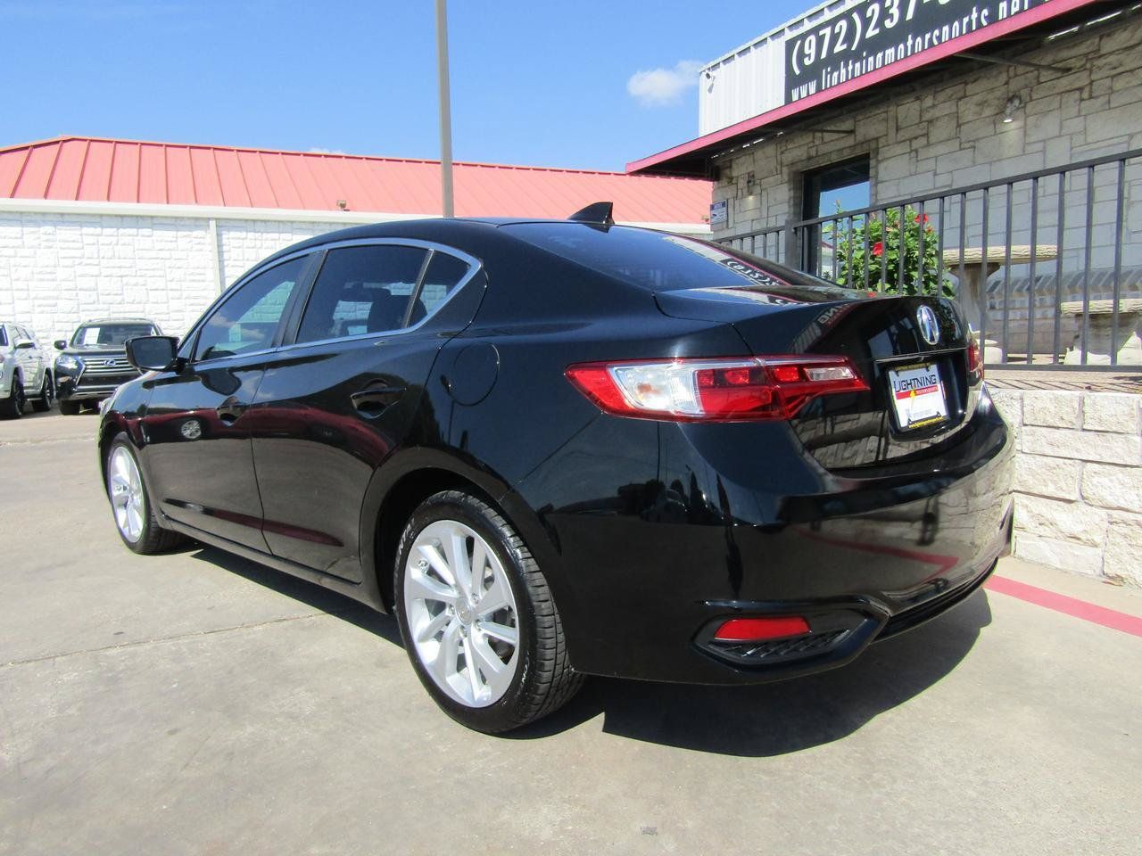 Used 2016 Acura ILX FWD image 3