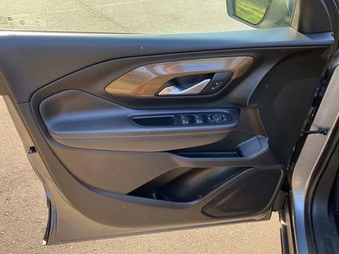 Used 2019 GMC Terrain SLE image 12