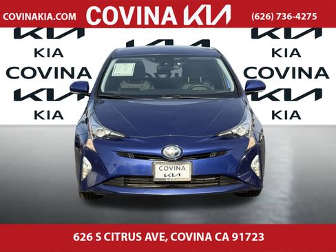 Used 2017 Toyota Prius Three Touring image 3