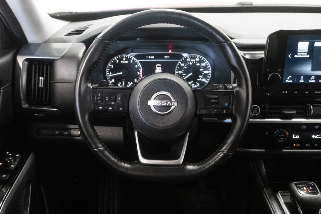Used 2023 Nissan Pathfinder SL w/ Lighting Package (N92) AWD/4WD image 16