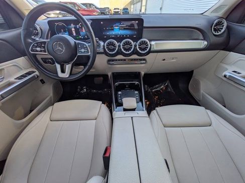 Used 2023 Mercedes-Benz EQB 250+ 250+ w/ Exclusive Package image 13