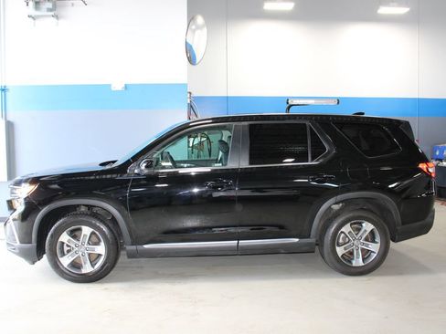 Used 2023 Honda Pilot EX-L image 10