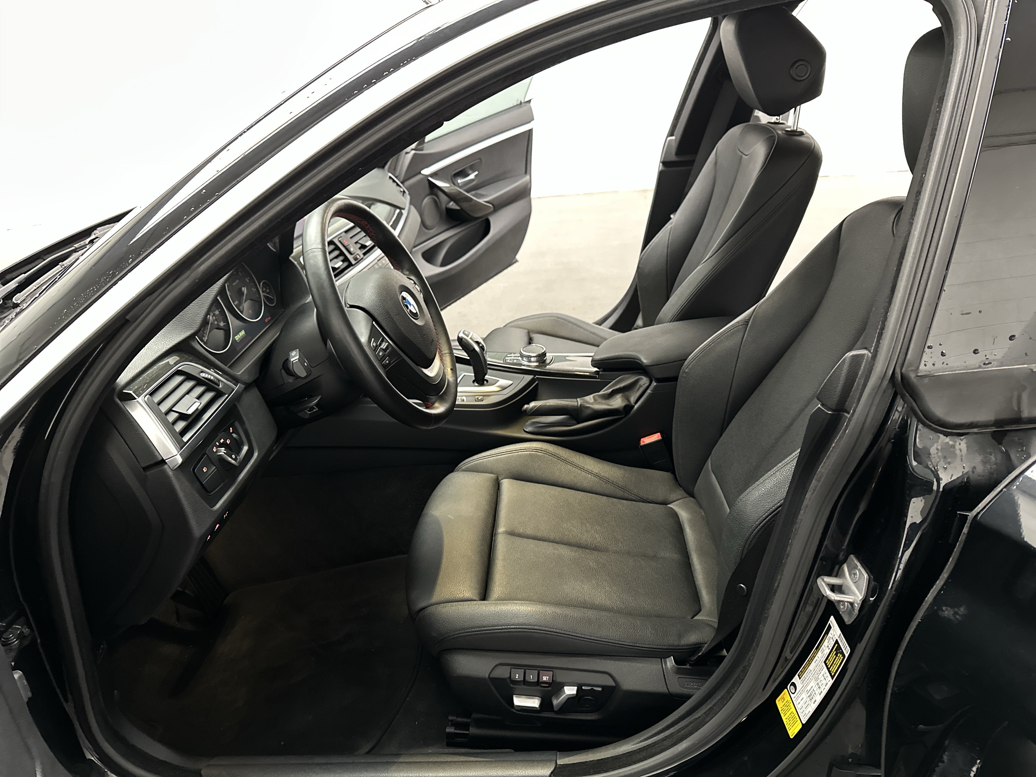 Used 2019 BMW 430i Gran Coupe RWD image 18