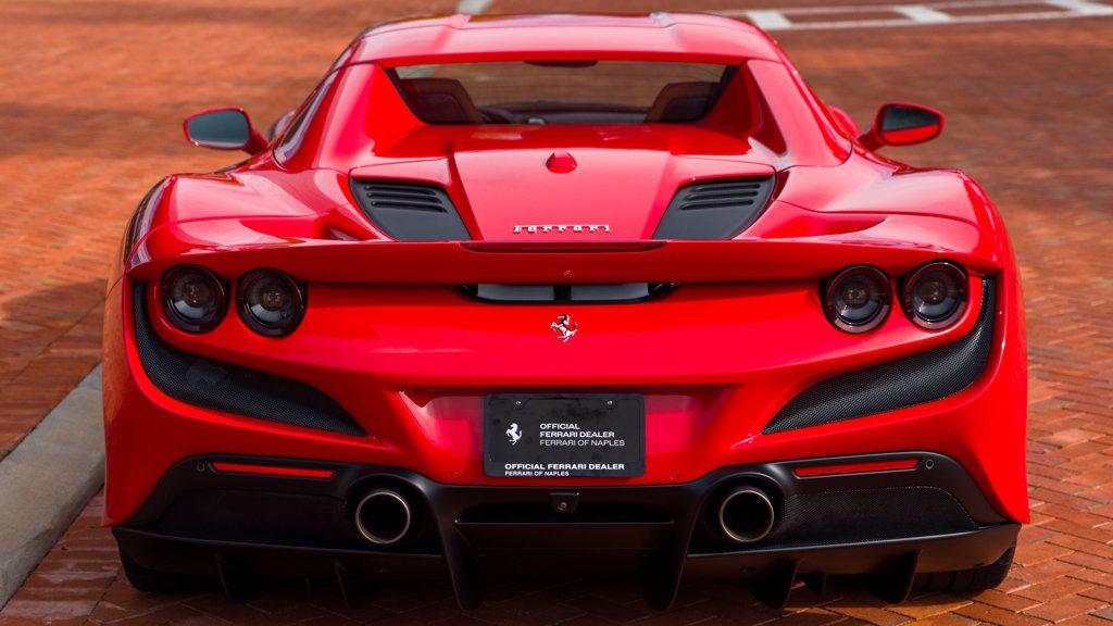 Certified 2023 Ferrari F8 Tributo RWD image 32