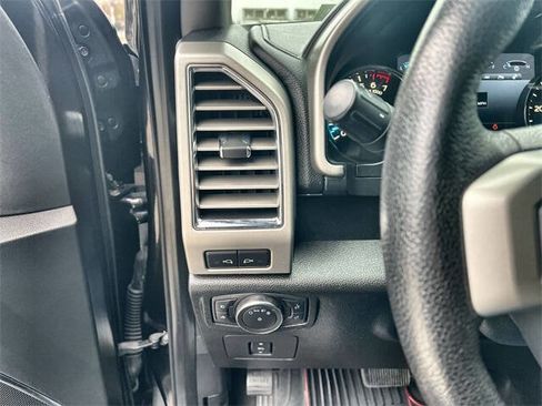 Used 2015 Ford F150 Lariat w/ Equipment Group 501A Mid image 17