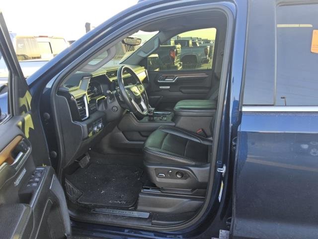 Used 2023 GMC Sierra 1500 Denali w/ Denali Reserve Package AWD/4WD image 16
