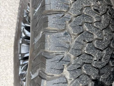 Used 2017 Ford F350 Lariat w/ Snow Plow Prep Package image 10