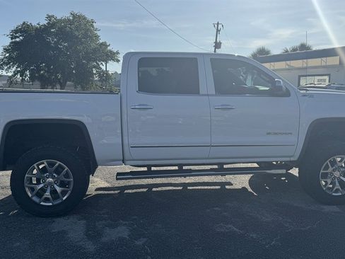 Used 2015 GMC Sierra 1500 SLT w/ SLT Crew Cab Value Package image 5