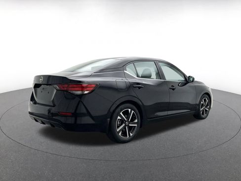 Used 2025 Nissan Sentra SV FWD image 9