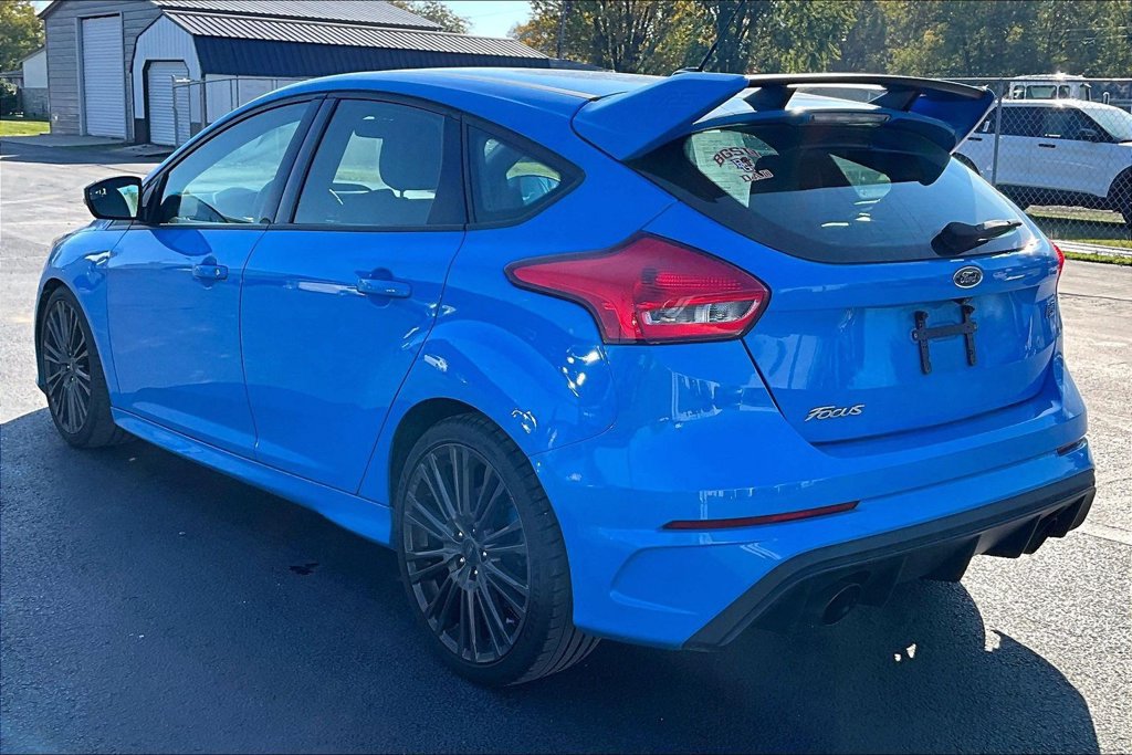 Used 2017 Ford Focus RS AWD/4WD image 3