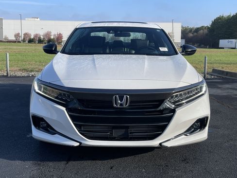 Certified 2021 Honda Accord Sport image 3