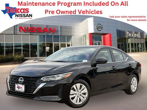 Used 2025 Nissan Sentra S image 1