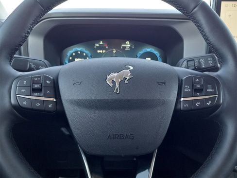 Used 2025 Ford Bronco Sport Badlands image 18