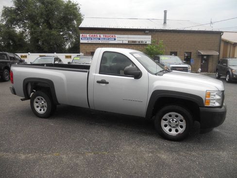 Used 2013 Chevrolet Silverado 1500 W/T RWD image 24
