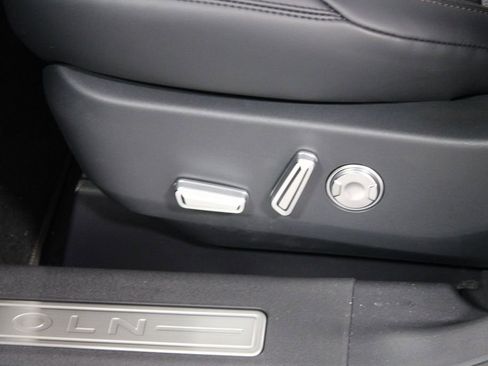 New 2026 Lincoln Nautilus Reserve w/ Jet Appearance Package image 22