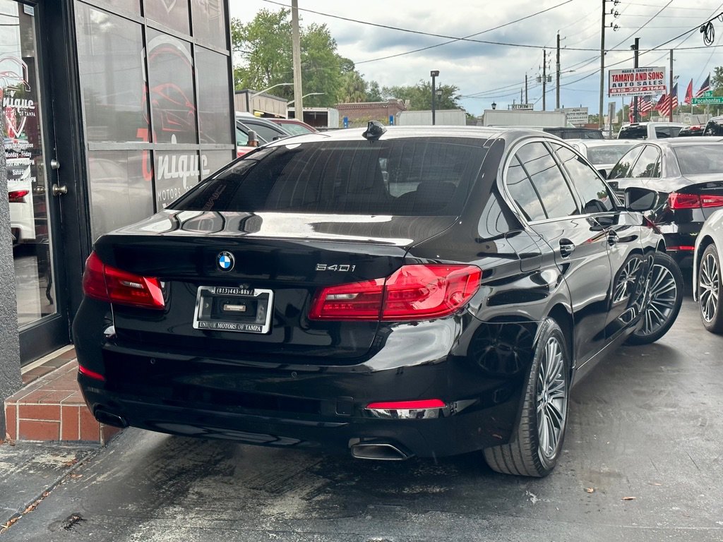 Used 2017 BMW 540i RWD image 2