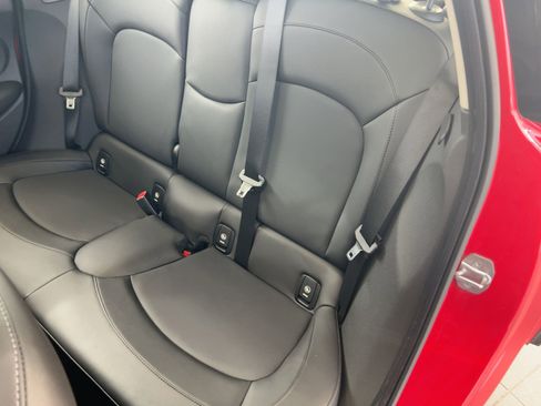 Used 2020 MINI Cooper 4-Door Hardtop image 25