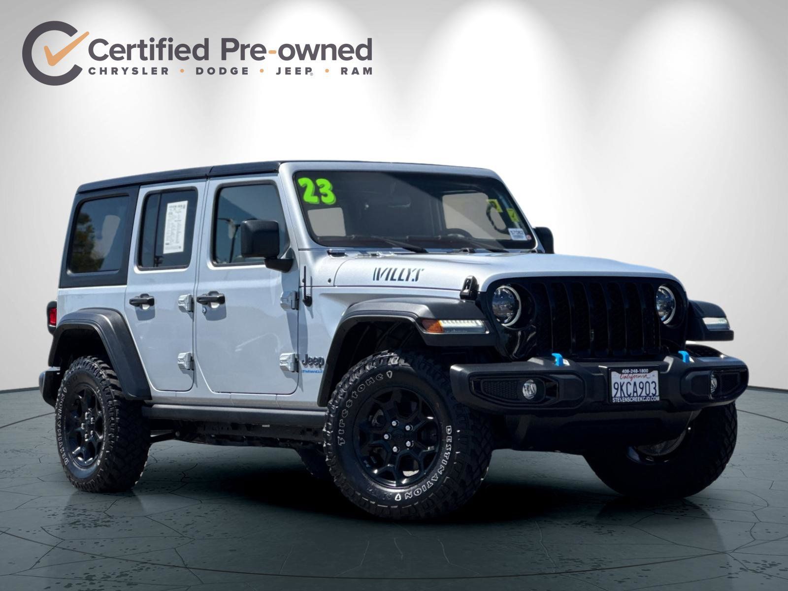 Used 2023 Jeep Wrangler Unlimited w/ Cold Weather Group AWD/4WD image 2