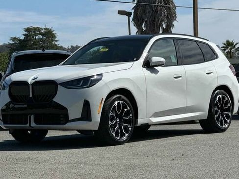 Used 2025 BMW X3 xDrive30 w/ M Sport Package AWD/4WD image 8