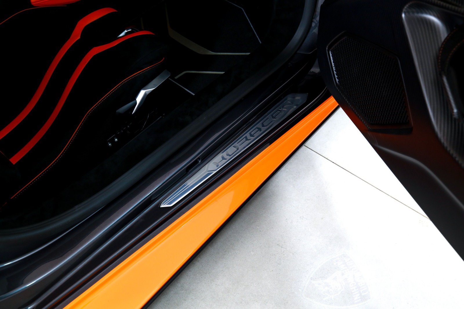 Used 2022 Lamborghini Huracan STO RWD image 20