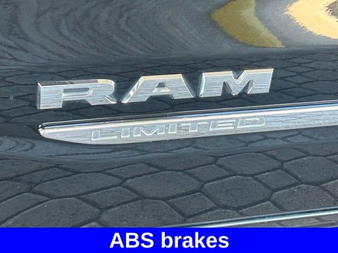 Used 2019 RAM 1500 Limited image 17