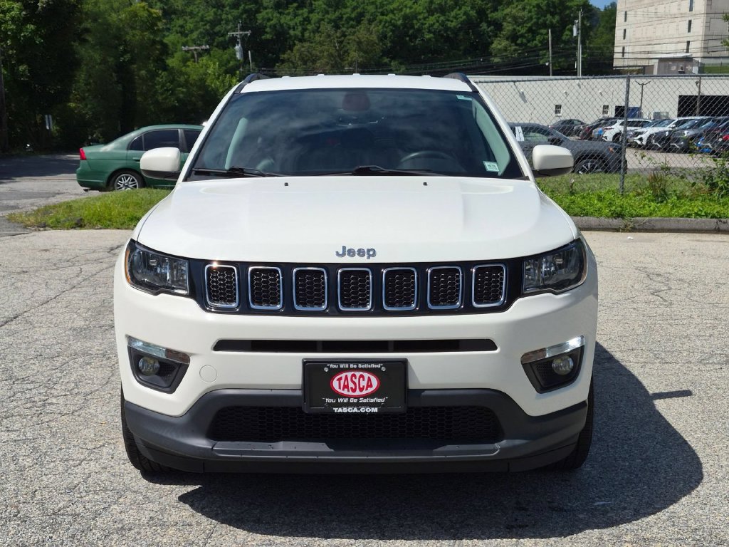Used 2018 Jeep Compass Latitude w/ Popular Equipment Group AWD/4WD image 10