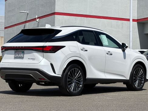 Used 2025 Lexus RX 450h AWD w/ Luxury Package image 2