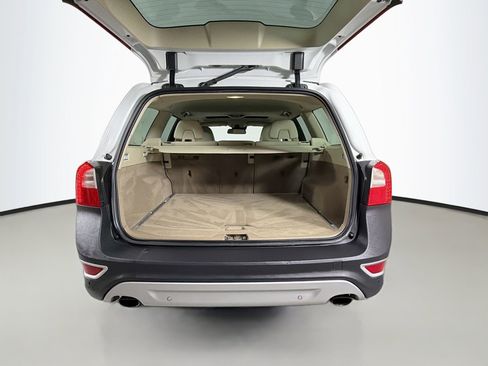 Used 2013 Volvo XC70 T6 image 24