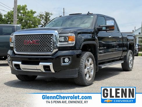 Used 2017 GMC Sierra 2500 Denali AWD/4WD image 1