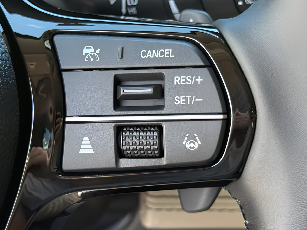 New 2026 Honda Pilot Touring image 24