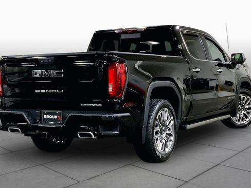 Used 2023 GMC Sierra 1500 Denali Ultimate AWD/4WD image 13