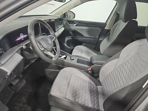 New 2026 Volkswagen Tiguan S AWD/4WD image 9