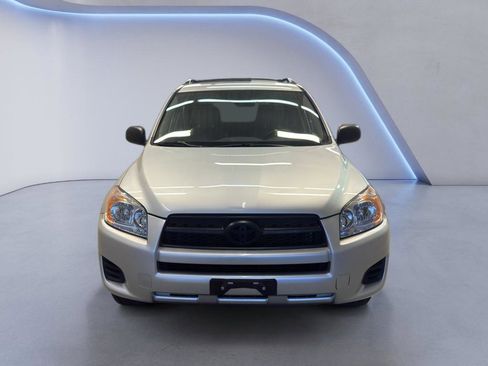 Used 2012 Toyota RAV4 FWD w/ Value Pkg image 2