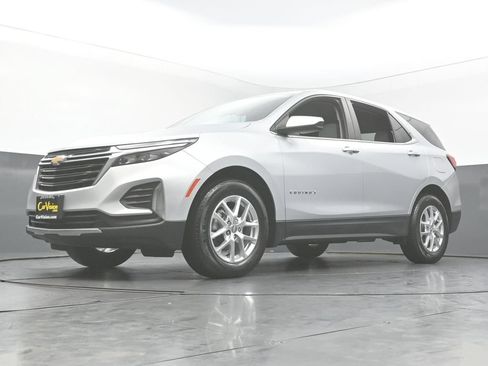 Used 2022 Chevrolet Equinox LT FWD image 42