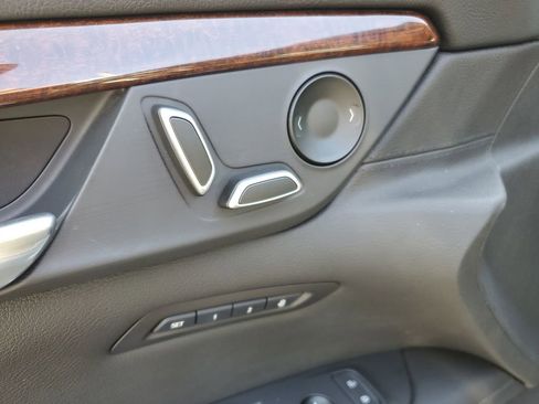 Used 2020 Cadillac CT6 Luxury image 23