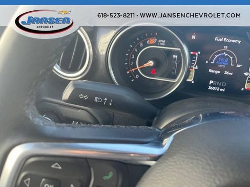 Used 2021 Jeep Wrangler Unlimited Sahara AWD/4WD image 13