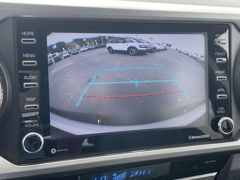 Used 2021 Toyota Tacoma SR5 image 18