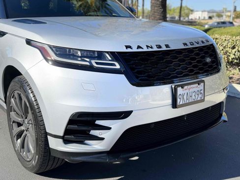 Used 2020 Land Rover Range Rover Velar R-Dynamic S image 41