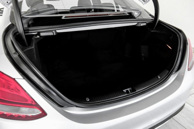 Used 2017 Mercedes-Benz C 300 Sedan image 57